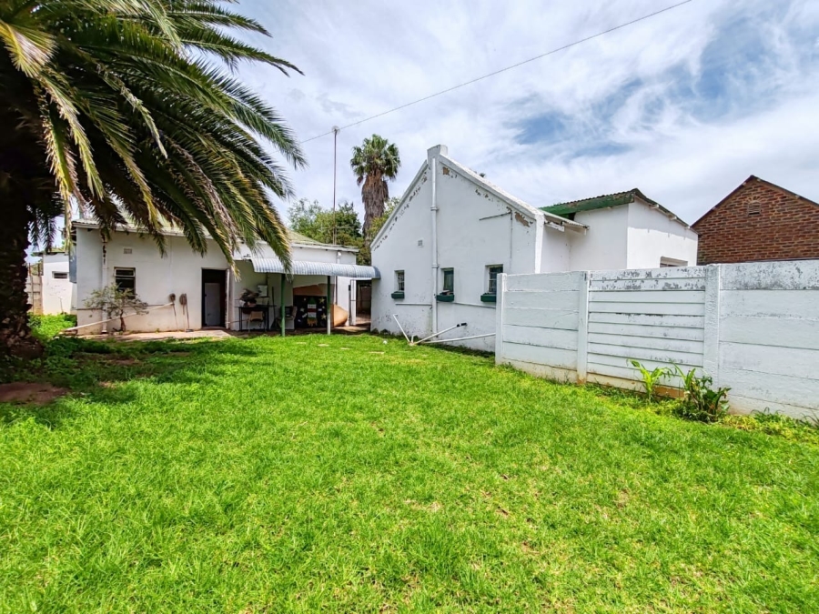 3 Bedroom Property for Sale in Miederpark North West